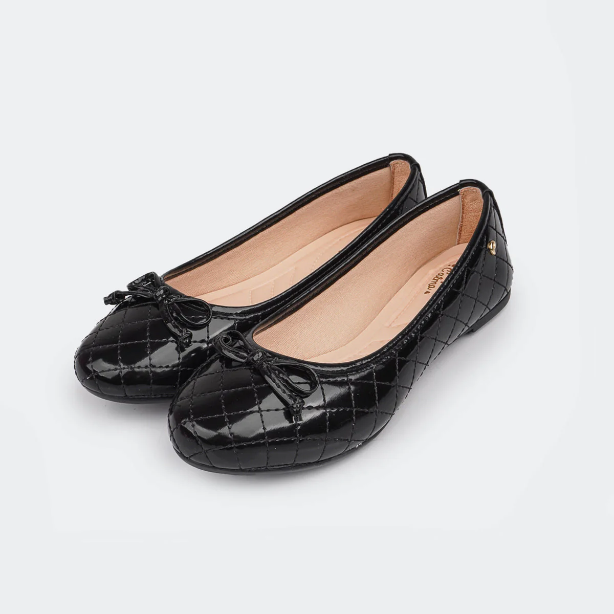 PAMPILI NIÑA ZAPATO PRETO VERNIZ