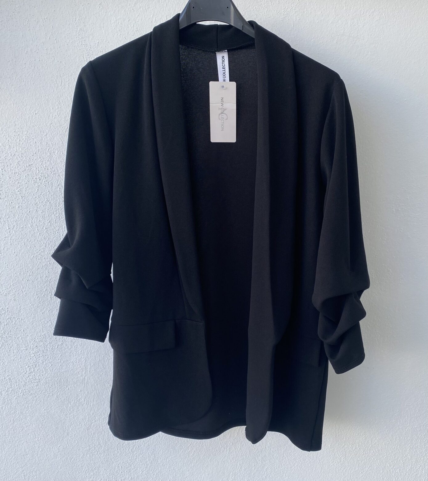 Blazer manga fruncida