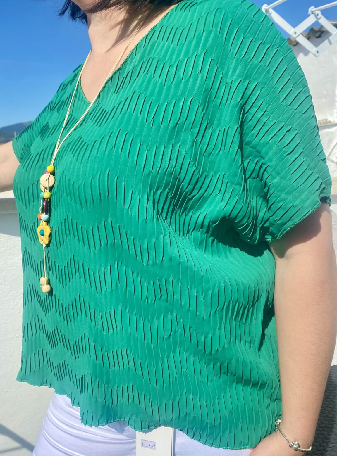 Blusa oversize con collar