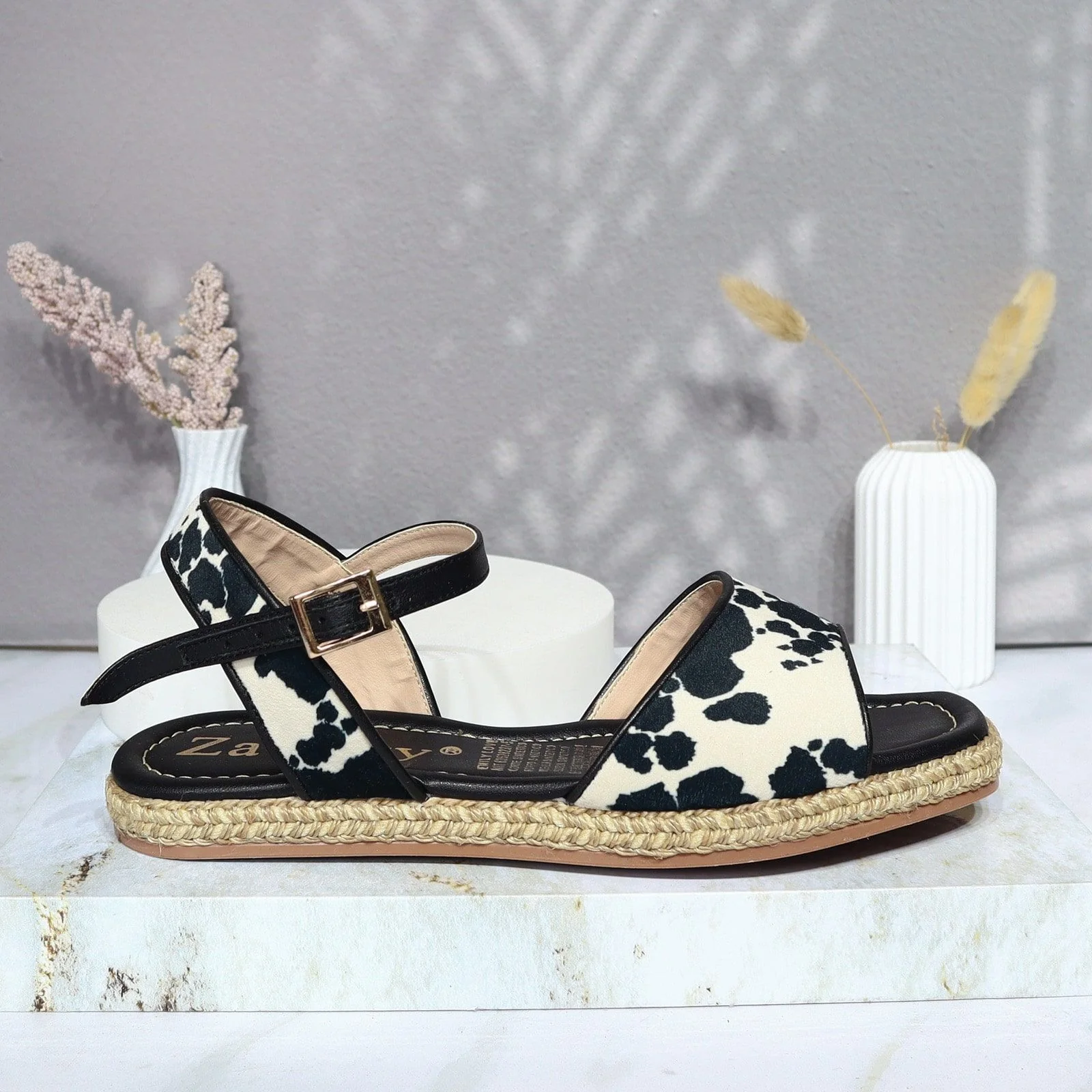 Sandalia plana para mujer 1839-Z101