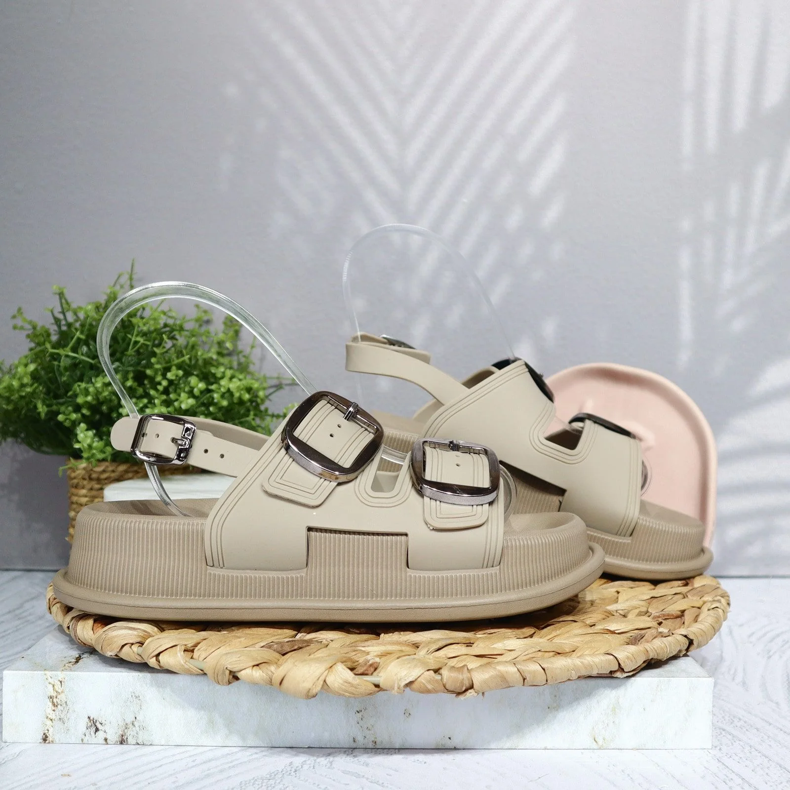 Sandalia Sandalia plana para mujer 2506-Z457