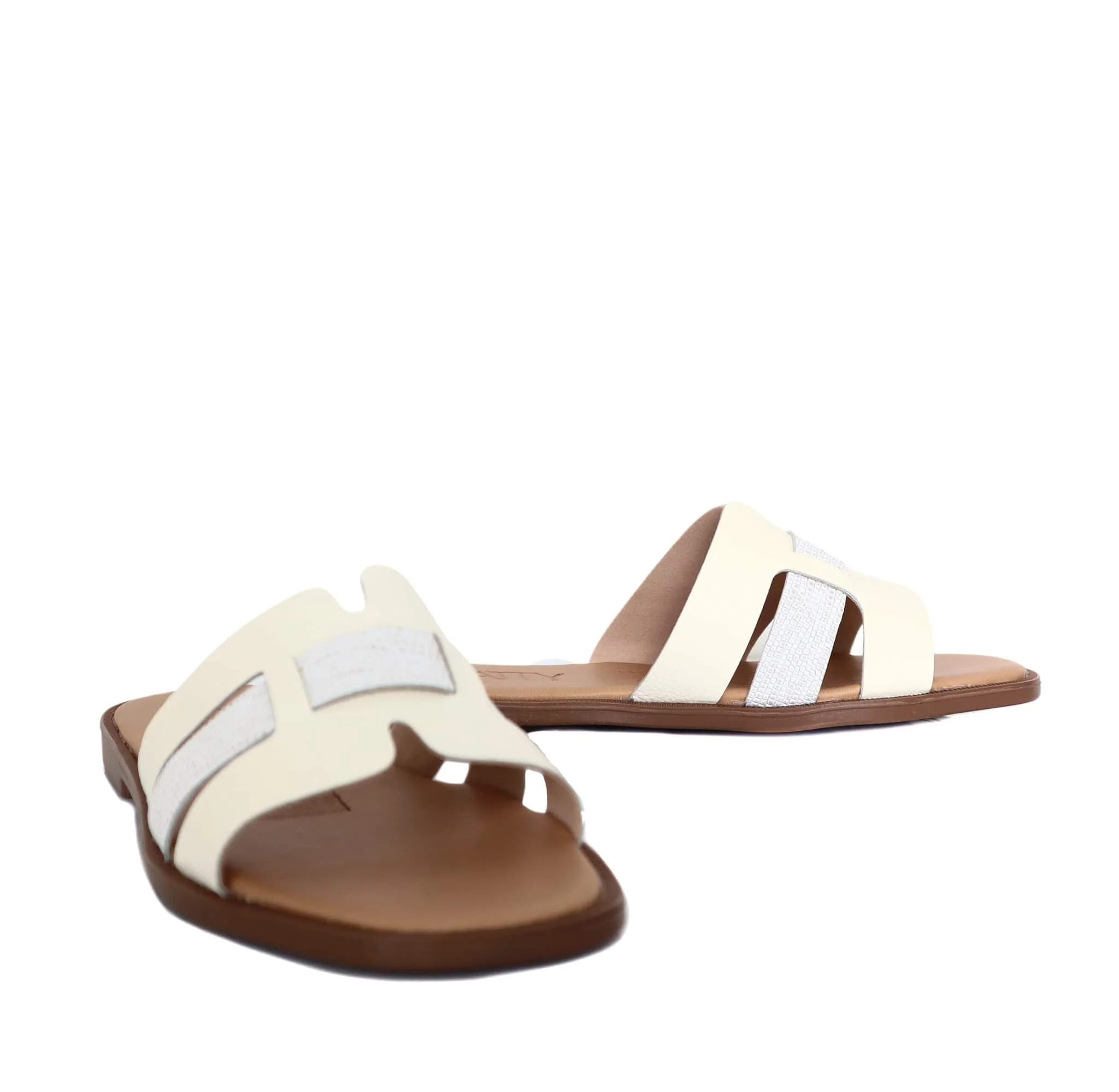 Sandalia plana para mujer 25C30-Z19