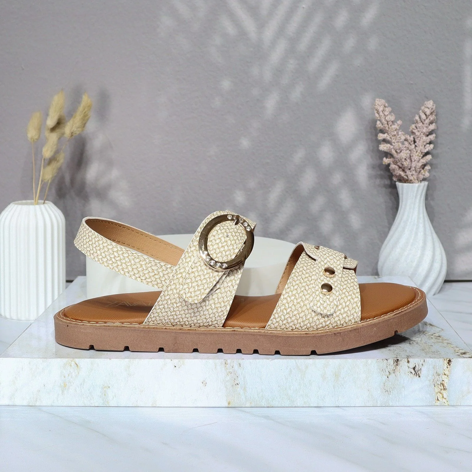 Sandalia plana para mujer 324-Z447