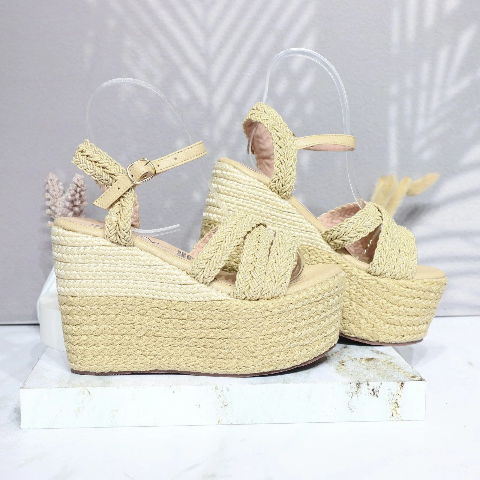 Sandalia plana para mujer 628-Z482