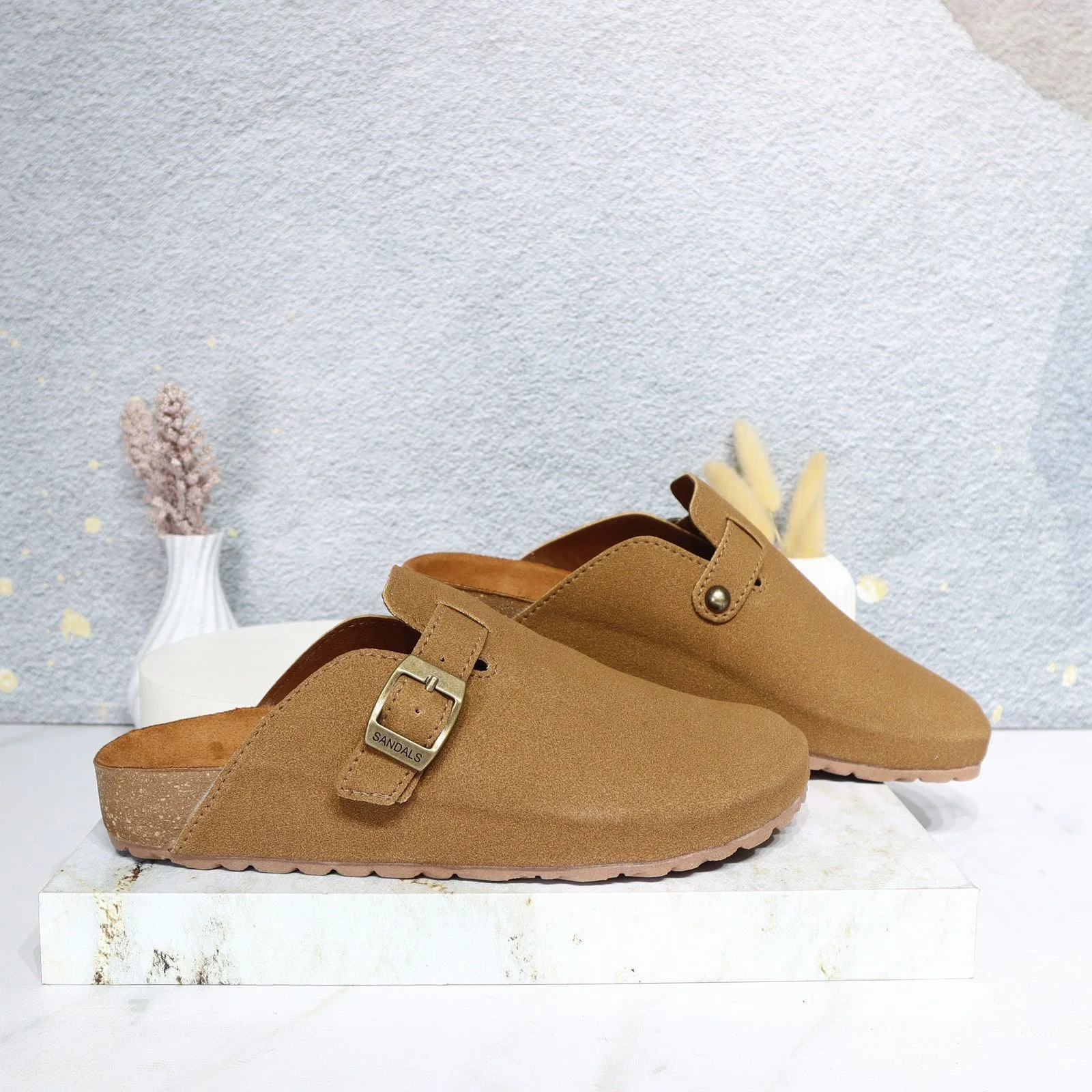 Sandalia plana para mujer M70-Z620